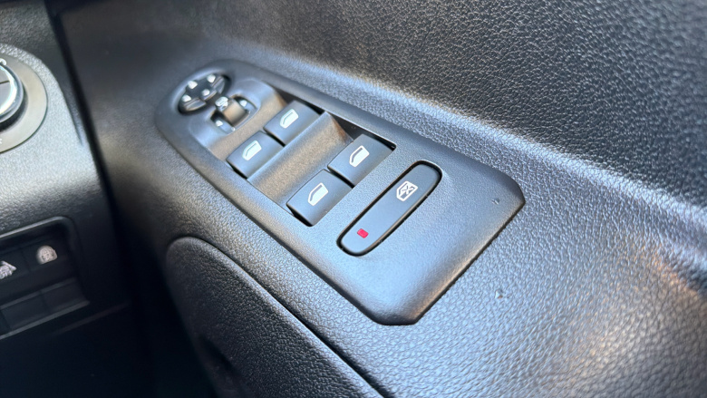 Vauxhall Combo Life 1.2 Turbo 130 Elite 5dr Auto [7 seat] Petrol Estate